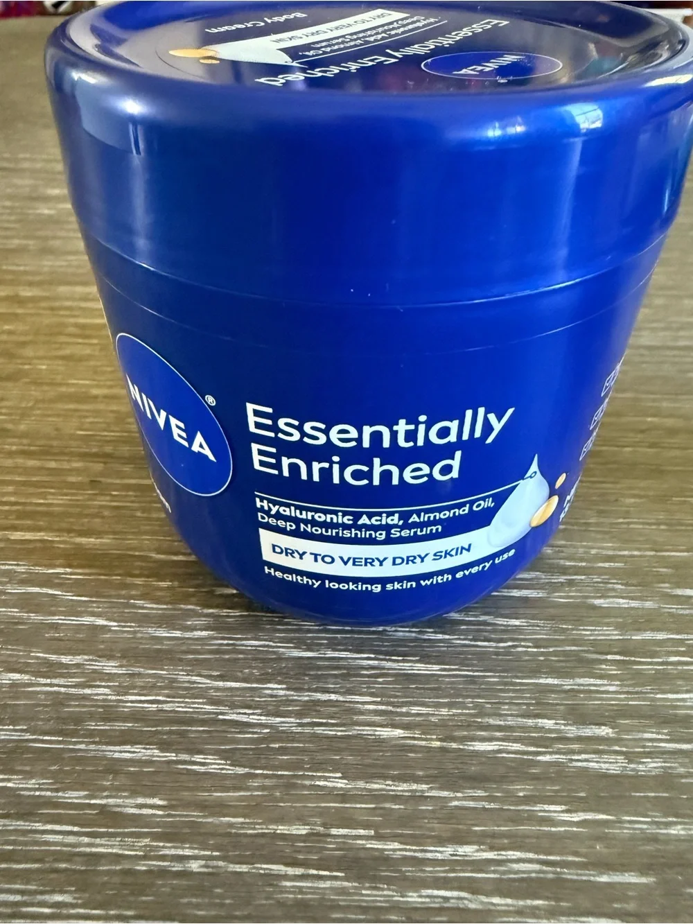 NWT NIVEA Essentially Enriched Body Cream 13.5 oz